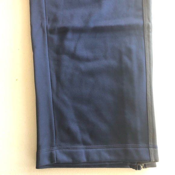 Nike Women’s Therma-Fit Training Pants - Picture 4 of 5